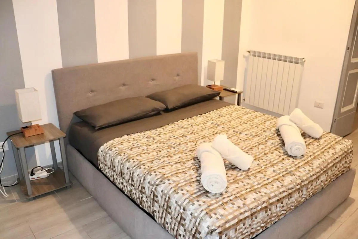 Cozy Holiday Home 200Mt From Metro C 0*, Rome