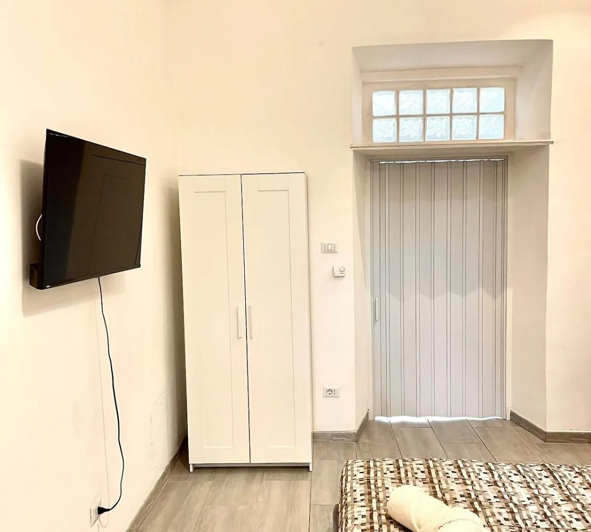 Cozy Holiday Home 200Mt From Metro C 0*, Rome Italy